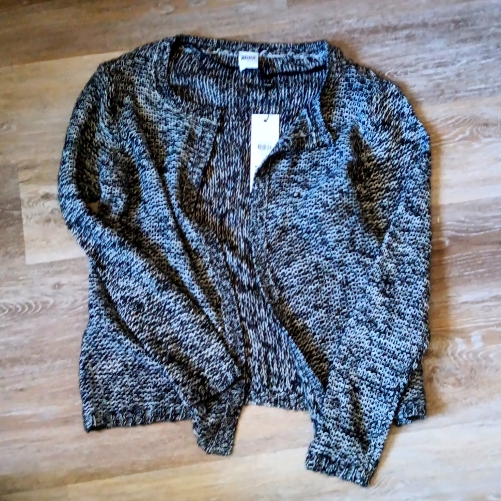 BNWT Vero Moda women’s open cardigan sweater in  size medium